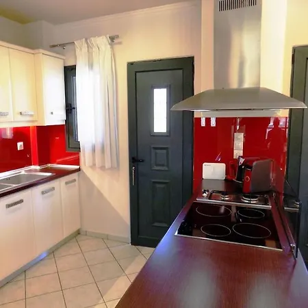 Family Cosy Vila, Swimming Pool, Close To Nauplio