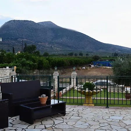 Family Cosy Vila, Swimming Pool, Close To Nauplio Villa