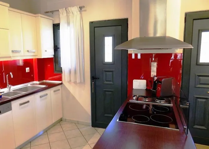 Family Cosy Vila, Swimming Pool, Close To Nauplio