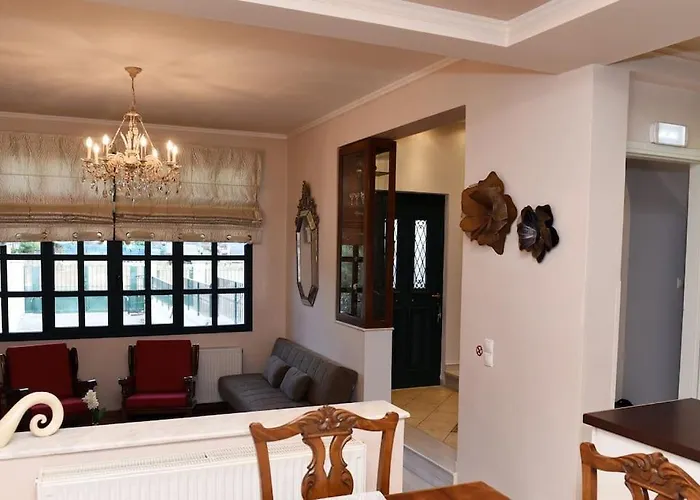 Family Cosy Vila, Swimming Pool, Close To Nauplio